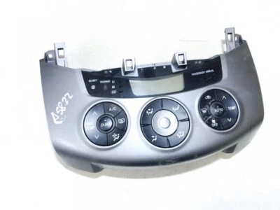 Panel de control de clima Toyota RAV-4 2008 (interruptores de control de calefacción) #1026015-56 Foto 1 de 4