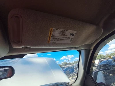 Passenger Sun Visor Illuminated Fits 04-05 AVALANCHE 1500 2621224 Foto 1 de 4