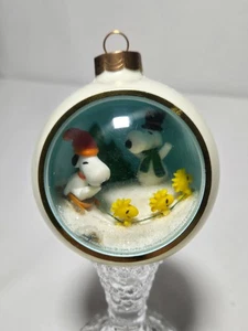 Hallmark Keepsake 1981 "Snoopy & Friends" #3 in Series Panorama Ball Ornament - Picture 1 of 8