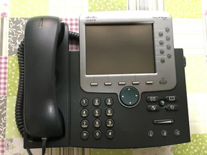 Cisco CP-7971G-GE Cisco Unified IP Phone 7971G gebraucht - Bild 1 von 2