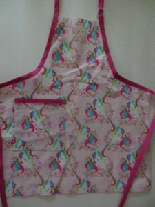 Child's Apron - UNICORNS, NEW, 17" X 19" - Picture 1 of 2