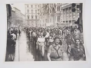 Gelatine Silberdruck von 1943: ITALIEN / ROBERT CAPA-MAGNUM, MAGNUM FOTO INC. - Bild 1 von 8