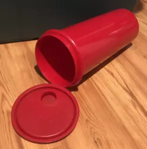Contenitore contenitore retrò anni '70 Tupperware 262-3 coperchio rosso con coperchio di versamento - Foto 1 di 10