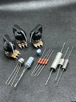 KIT Analog Man Sun Face Germanium Vintage NOS Matched P28 / GT402 - Image 1 of 4