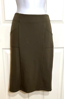 Elie. Elie Tahari Olive Green Knit Pencil Skirt w/Pockets, Stretch- size Small - Image 1 of 4