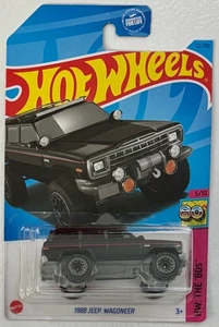 Hot Wheels 2023 HW: The '80s Series #5/10 1988 JEEP Wagoneer #HKJ63 1:64 - Picture 1 of 2