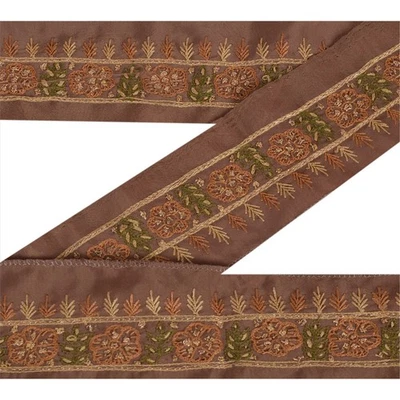 Cinta de seda marrón con cuentas a mano borde sánscrito vintage de 1 yarda Foto 1 de 4