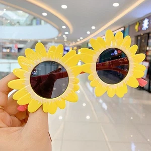 Cute Sun Flower Women Sun Glasses Daisy Funny Party Dramatic Party Sunglasses - Picture 1 of 15