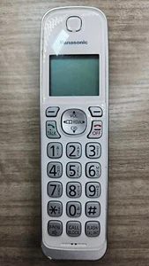Panasonic KX-TGDA50 W Replacement Handset (NO BASE, NO BATTERIES, NO CLIP) T39 - Picture 1 of 3