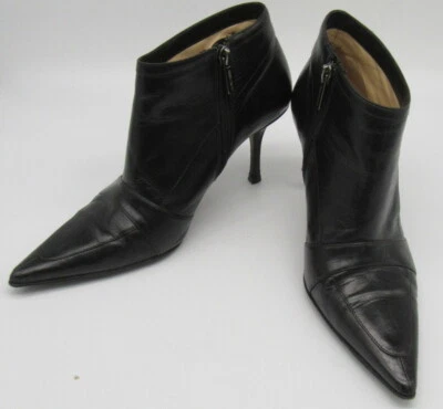Botines Jimmy Choo de cuero negro con punta de aguja talla 37,5 Foto 1 de 4