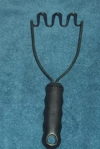 POTATO MASHER - Picture 1 of 3