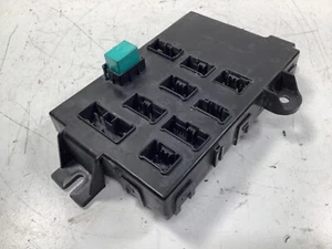 05-010 Honda Odyssey Rear Junction Box Assembly 38220-SHJ-A01 OEM - Picture 1 of 4