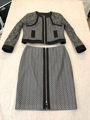 Blazer Doncaster Collection preto branco estampa floral com zíper (14) e saia (12) terno - Imagem 1 de 4