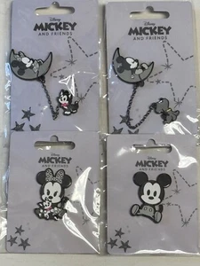 Pin Disney Corea Negro Blanco Lindo Mickey Minnie Mouse Luna Pluto Figaro Tú ELIGES - Imagen 1 de 4