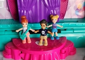 Polly Pocket Playset - Party , Concert Stage with 3 Dolls - Picture 1 of 15