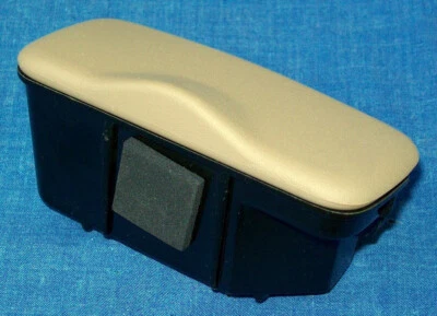 NOS ASH TRAY in CUP HOLDER OEM JEEP CHRYSLER DODGE PLYMOUTH MINIVAN VOYAGER SUV Foto 1 de 4