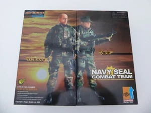 "DRAGON SECONDA GUERRA MONDIALE CYBER-HOBBY ESCLUSIVA SQUADRA DI COMBATTIMENTO NAVY SEAL ""LT.BRUCE"" & ""JOHN" - Foto 1 di 7