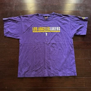 Camiseta De Colección Nike Los Angeles Lakers Hombres XL Cuadros Centrales Bordado Swoosh Púrpura - Imagen 1 de 12