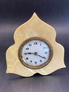 Orologio da comodino vintage in bachelite/celluloide - Foto 1 di 14