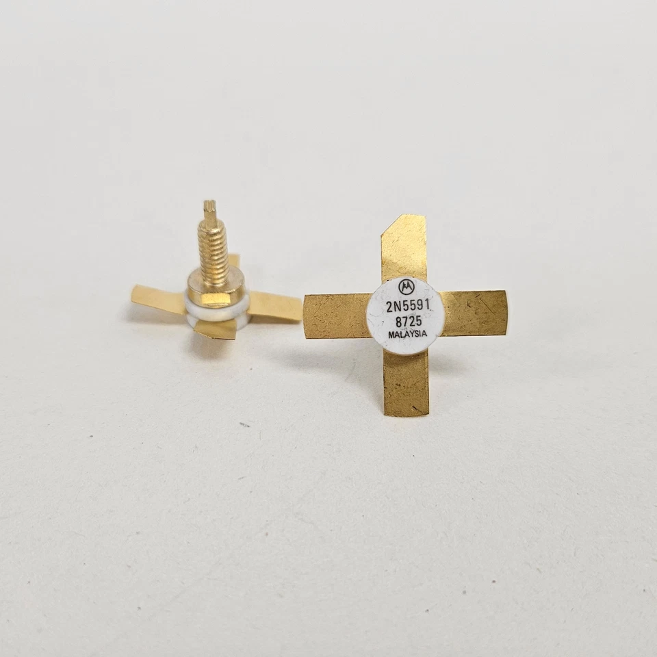 2N5591 RF POWER TRANSISTOR NEW 1 PIECE - Image 1 of 1