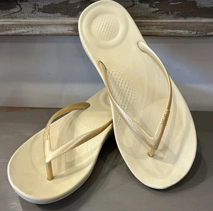Fitflop Iqushion Ergonomic Gold Tan Sandalen US 7 EU 38 Damen Flip Flops - Bild 1 von 8