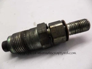 Nissan Elgrand E50 97-02 3.2 QD32 injector nozzle diesel injector 0050T - Picture 1 of 3