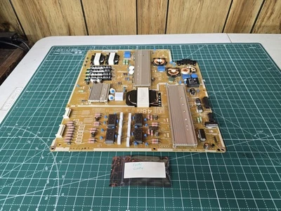 Fuente de alimentación Samsung UN48JS8500FXZA UN55JS8500FXZA BN44-00833A con tornillos. Foto 1 de 4