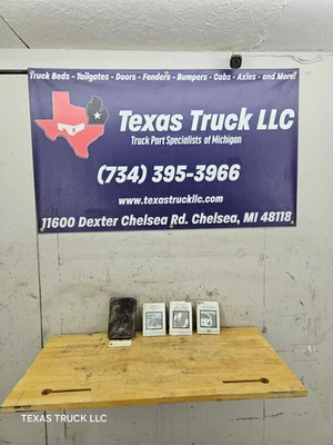 2001 Ford Super Duty F250 F350 F450 F550 Owners Manual 7.3L Power Stroke - Image 1 of 4