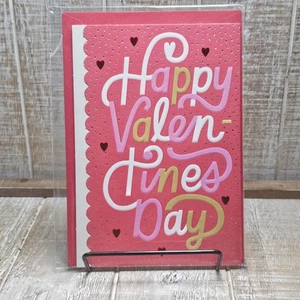 Tarjeta de felicitación Hallmark Día de San Valentín 5x7 corazones rojos sellados en relieve - Imagen 1 de 5