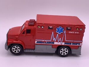 2005 Matchbox Ambulance MB679 Fire Dept. Unit 679 Mattel Loose