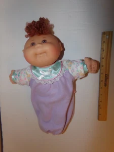 CABBAGE PATCH KID DOLL HASBRO BABY LOOK AT PICS GIRL - Picture 1 of 4