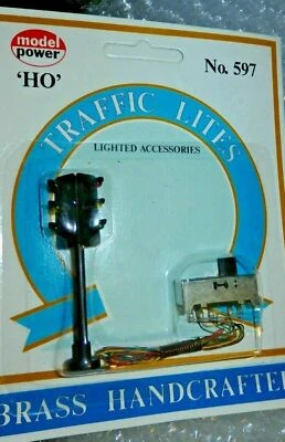 597 Model Power USA HO Semaforo stradale con interruttore scala 1:87 - Immagine 1 di 2