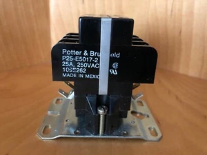 Relé de potencia Potter & Brumfield P25-E5017-2 - Imagen 1 de 5