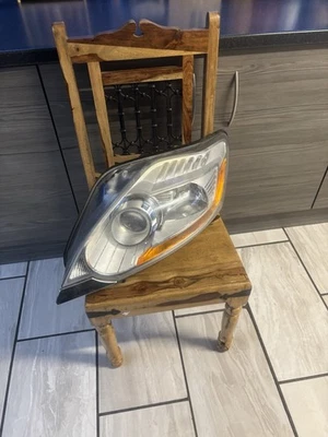 ford kuga passenger side front head light 2009 - Image 1 of 4
