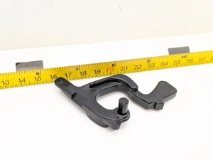 1116 182 1006 Genuine Stihl 015 Cainsaw OEM Trigger - Picture 1 of 4