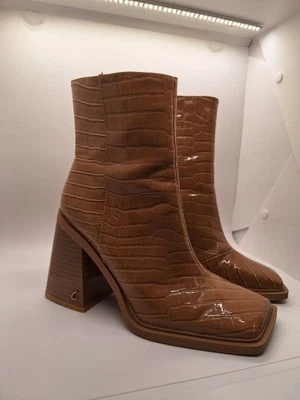 Botas Circus por Sam Edelman biqueira quadrada bronzeada tamanho 6,5 M EUA marrom claro  - Imagem 1 de 4