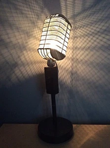 Lámpara de micrófono vintage - Imagen 1 de 3