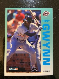 1992 FLEER Baseball Card 605 Tony Gwynn