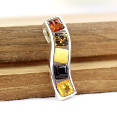 Pendente In Ambra Naturale Multicolore Ambra Baltica Argento Sterling MP07 - Immagine 1 di 4