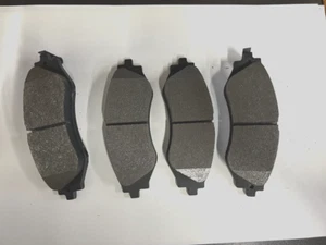 Chevy, Daewoo, Pontiac, Suzuki Front Semi-Metallic Brake Pads #7668-D797M - Picture 1 of 1