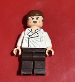 Lego star wars HAN SOLO with wrinkles sw0612 tan skin minifigure BRAND NEW