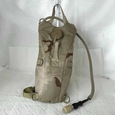 CamelBak ThermoBak 3L Pack Hidratación en Camuflaje Desierto Hecho en EE. UU. Foto 1 de 4