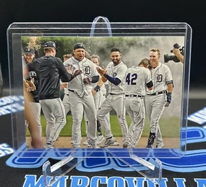 2024 Topps Serie 1 #6 Miguel Cabrera Foto Verdadera Variación SSP Tigres Casi Nuevo++ - Imagen 1 de 4
