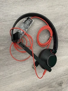 Poly Blackwire 5210 Headset - Afbeelding 1 van 5