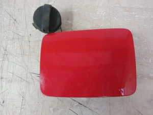 Parafango e tappo carburante Suzuki SX4 SZ3 1.6 Diesel 2014 - Foto 1 di 3