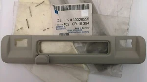 GENUINE VAUXHALL ASTRA F / VECTRA B REAR ASSIST HANDLE AND INTERIOR LAMP COVER - Picture 1 of 2