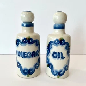 VTG Signed MA Hadley Stoneware Pottery Vinegar & Oil Dispenser Cruet 2PC Set - Picture 1 of 9