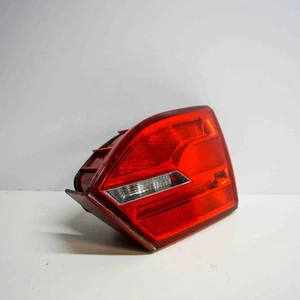 VW JETTA MK6 162, 163 Heckklappenleuchte rechts 5C6945260 1.6 Diesel 10383538 - Picture 1 of 6