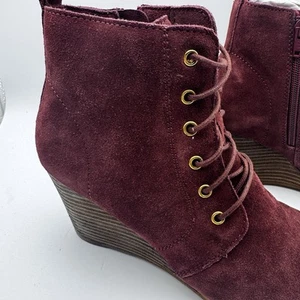 Diba Blake Suede Ankle Bootie - Burgundy Size 7.5 Wedge Tie Up Boot Winter Lace - Picture 1 of 14