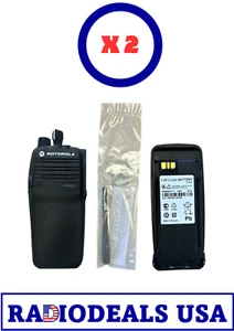 2 x Motorola XPR6350 UHF Radio AAH55QDC9LA1AN, Antenna, Battery + Belt clip - Picture 1 of 4